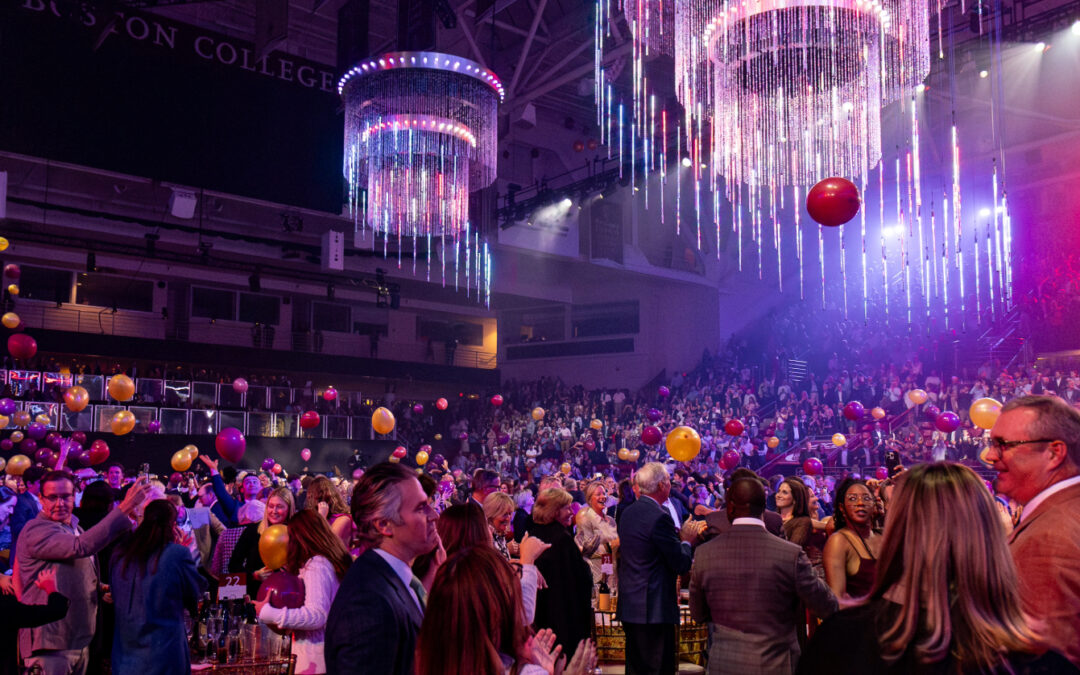 Dan + Shay Puts Audience on Its Feet